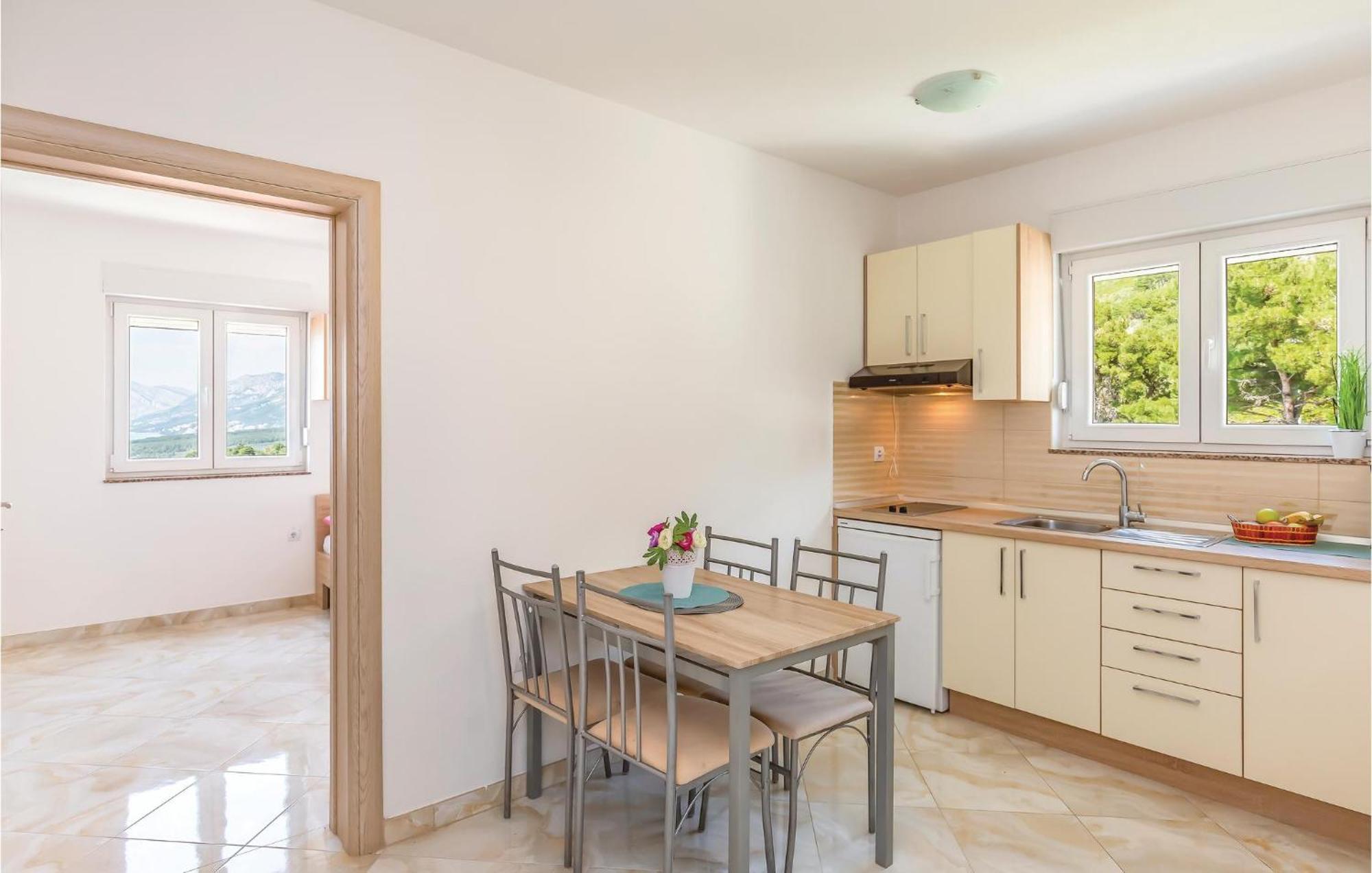 Awesome Apartment In Krvavica With Kitchen Экстерьер фото